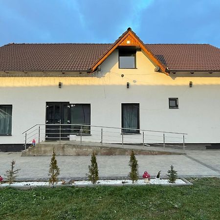 Casuta Din Drumul Muntelui Dragus Exterior foto