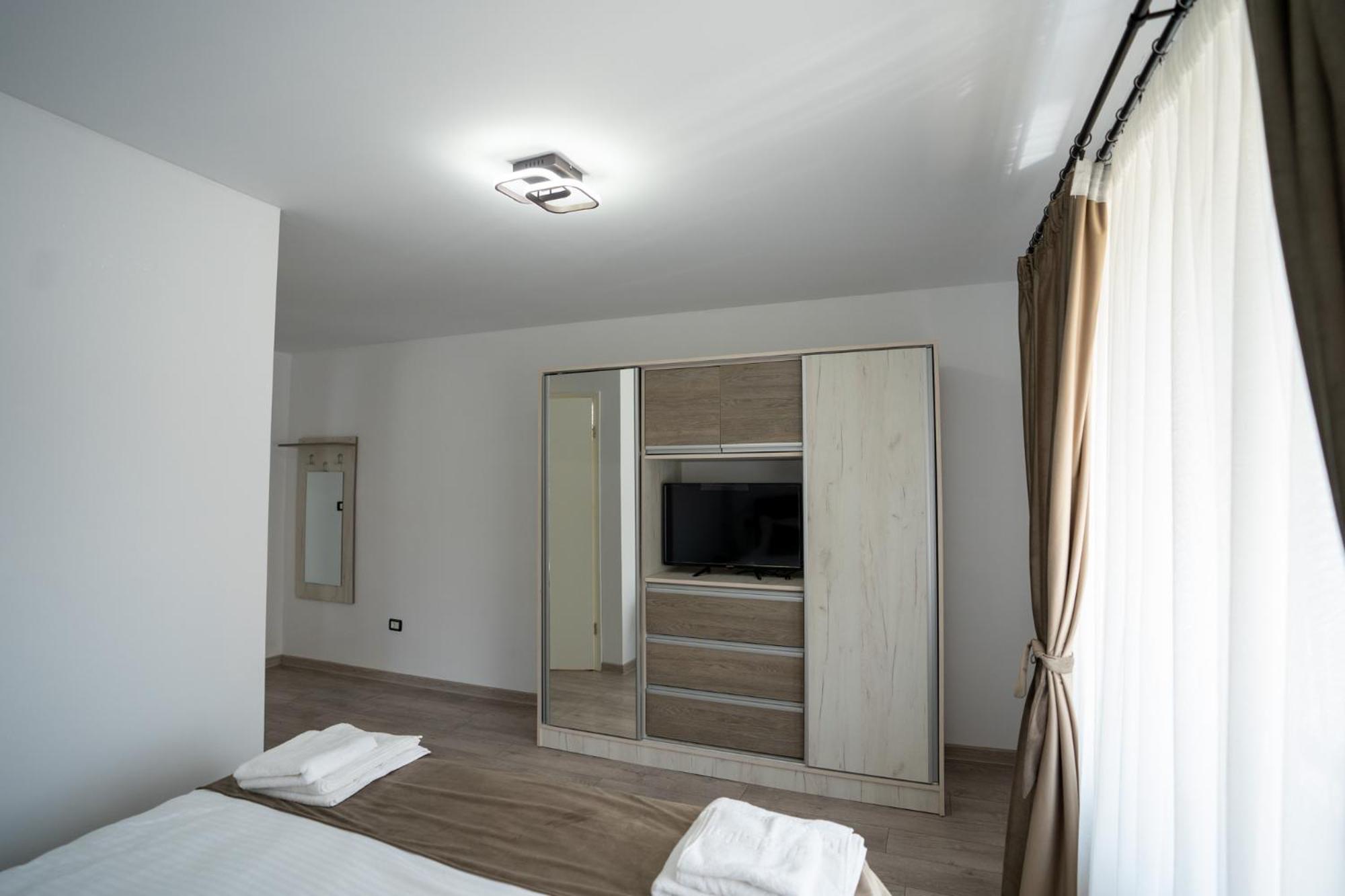 Casuta Din Drumul Muntelui Dragus Exterior foto
